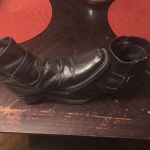 Zip up faux leather biker style boots. Surprisingly very comfortable.